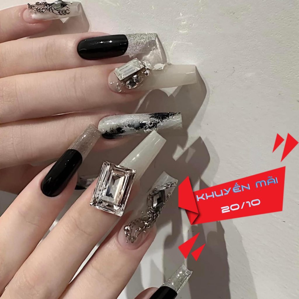 Làm nail tại nhà giảm giá đến 50% ngày 20-10