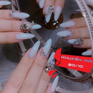 Làm nail tại nhà giảm giá đến 50% ngày 20-10