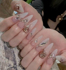 Dịch vụ làm nail tại nhà Hà Nội